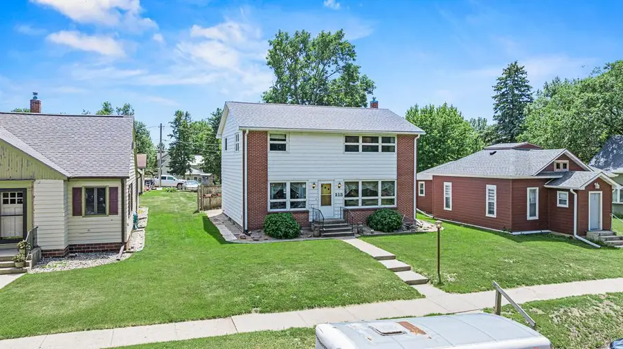 213 2nd Street E, Jasper, MN 56144 - #3