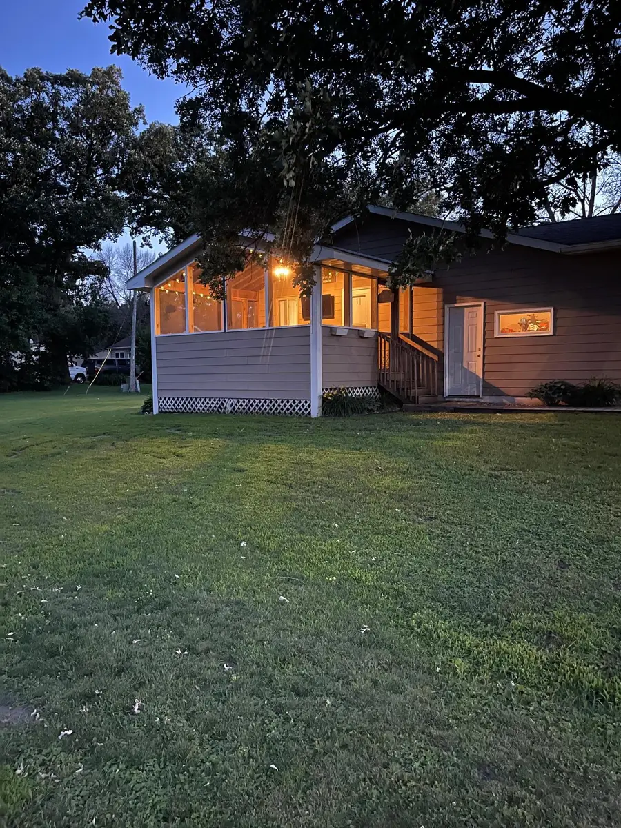 901 22nd Avenue Sw, Austin, MN 55912 - #3