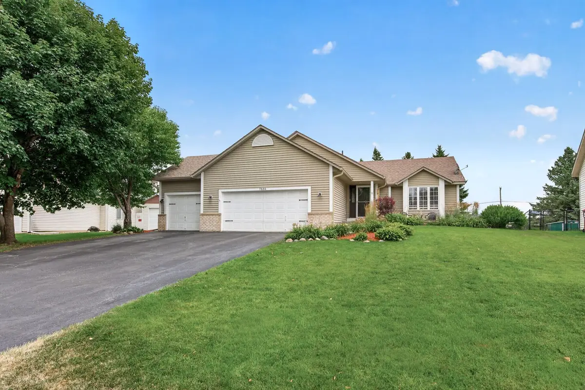 7833 Jorgensen Avenue S, Cottage Grove, MN 55016 - #1