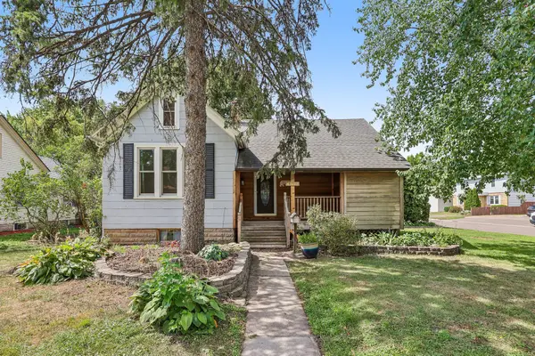 4571 1st Avenue, Saint Paul, MN 55110