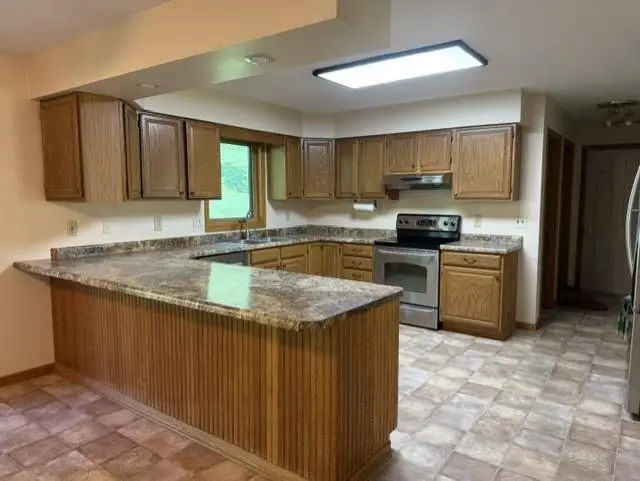 217 Oak Leaf Drive, Winona, MN 55987 - #2