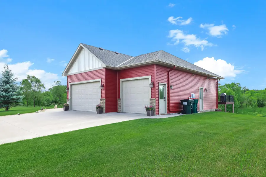 2423 Jewel Street, Saint Cloud, MN 56301 - #2