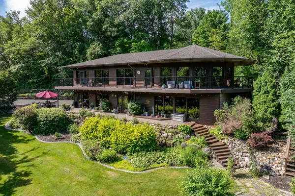46802 Apache Drive, Cleveland, MN 56017