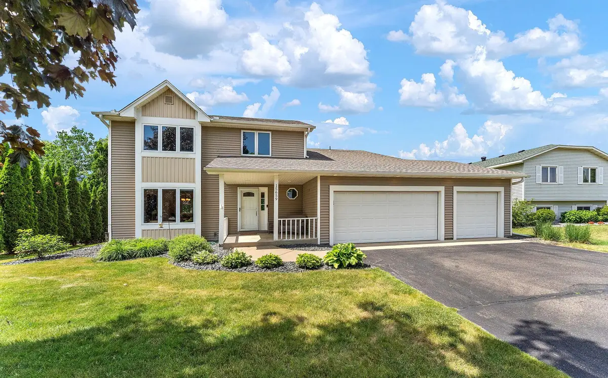 15659 Highview Lane, Apple Valley, MN 55124 - #1