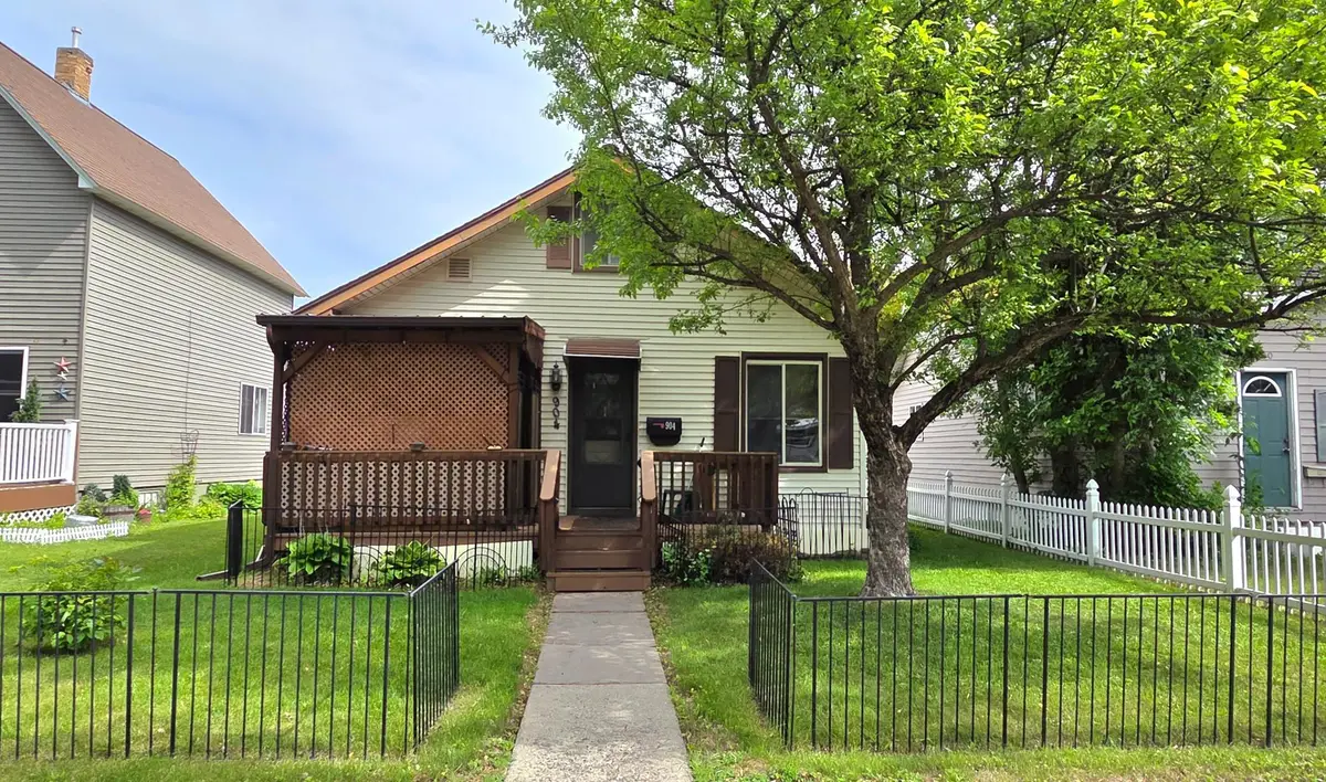904 6th Street, International Falls, MN 56649 - #1