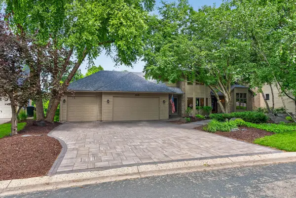 815 Promontory Place, Saint Paul, MN 55123
