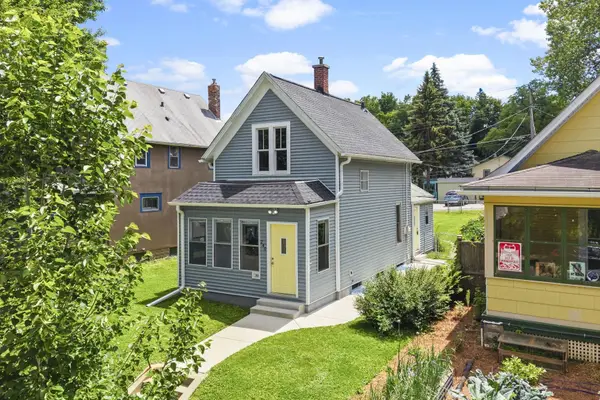 240 Sidney Street E, Saint Paul, MN 55107