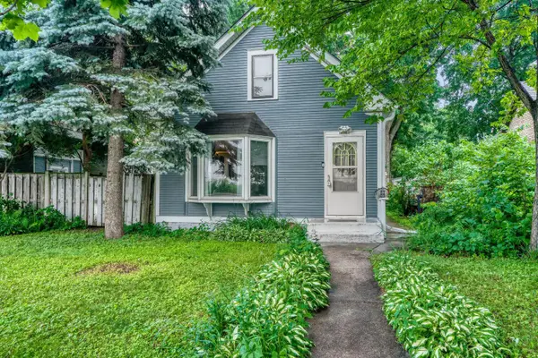 1476 Concordia Avenue, Saint Paul, MN 55104
