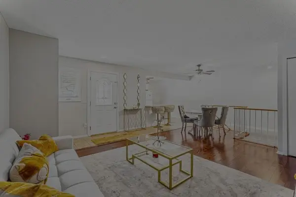 8582 134th Street W, Apple Valley, MN 55124