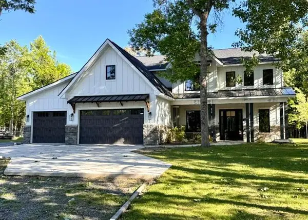 305 Shorewood Drive, International Falls, MN 56649