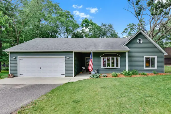 1381 Mississippi Street Ne, Minneapolis, MN 55432
