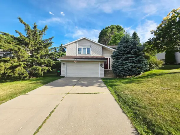 2640 59th Street Nw, Rochester, MN 55901
