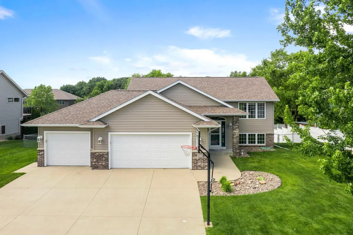 2575 Stony Creek Drive, Owatonna, MN 55060 - #1
