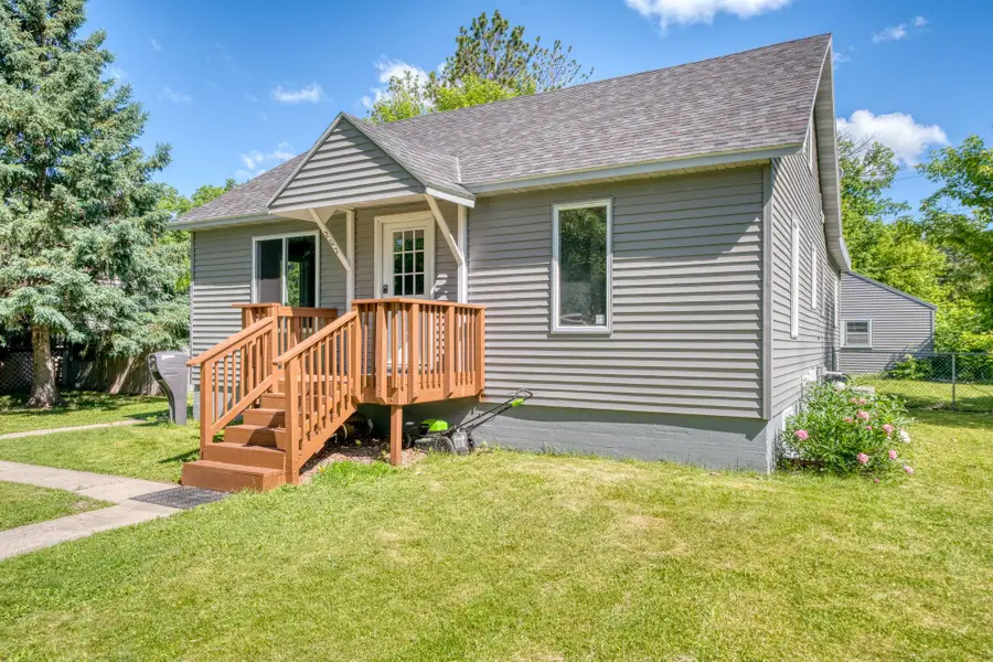 207 NE 7th Street, Grand Rapids, MN 55744 - #3