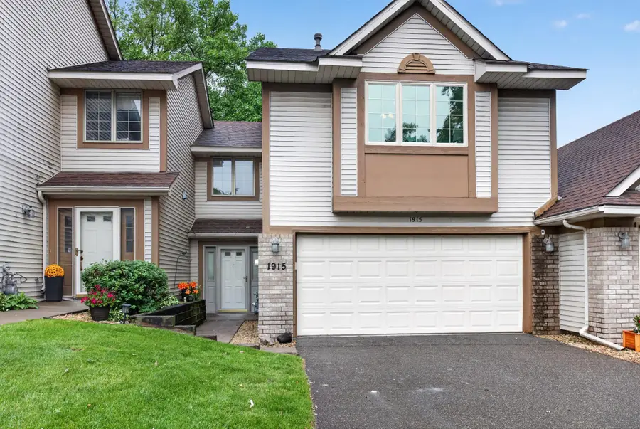 1915 Furness Street, Maplewood, MN 55109 - #2