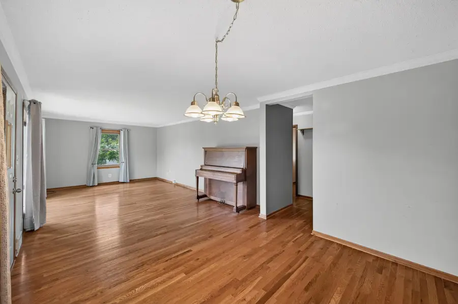 2559 Clarence Street, Saint Paul, MN 55109 - #3