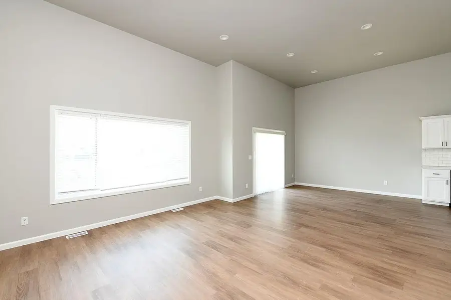 6314 82nd Avenue S, Horace, ND 58047 - #3