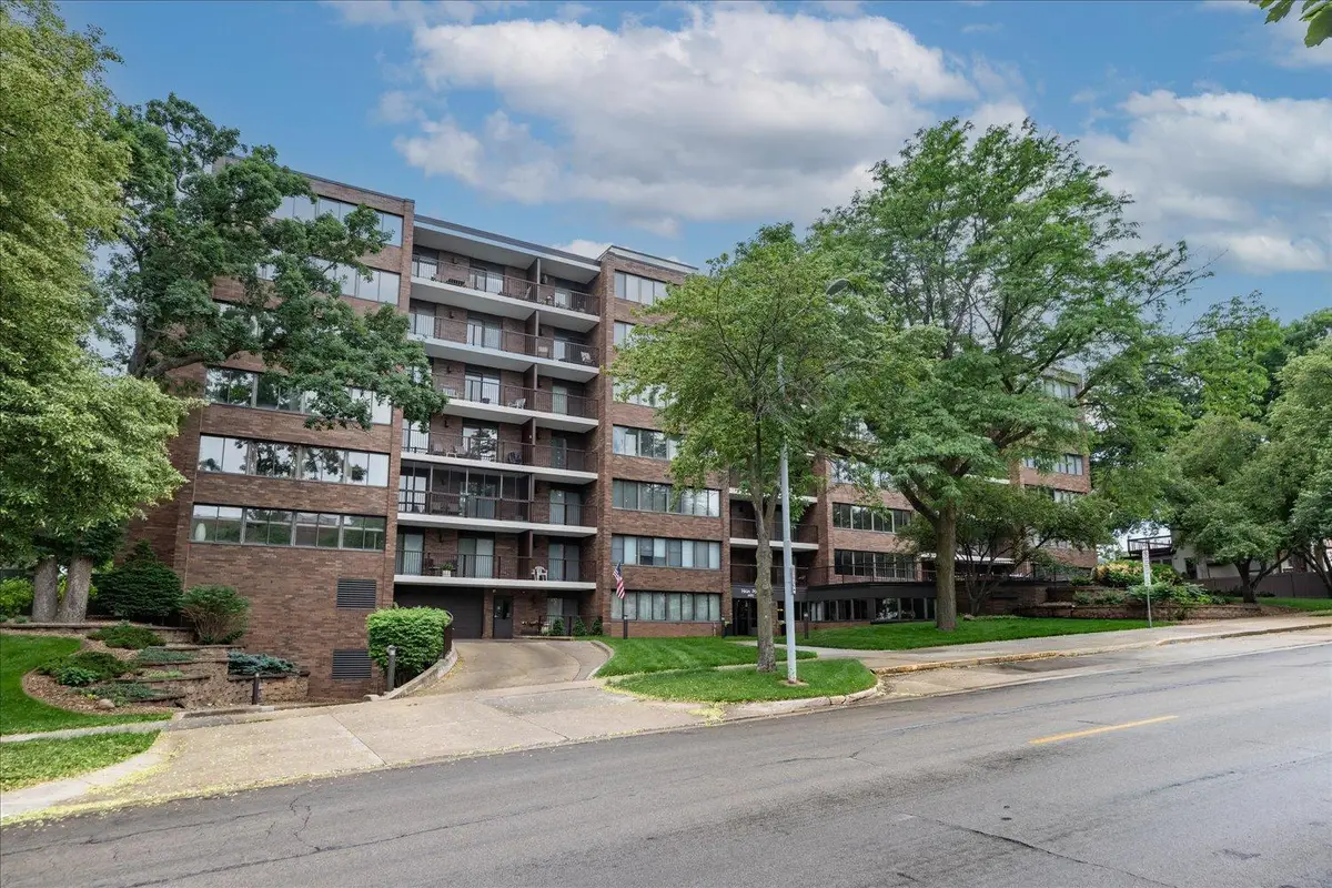 600 4th Street Sw #605, Rochester, MN 55902 - #1