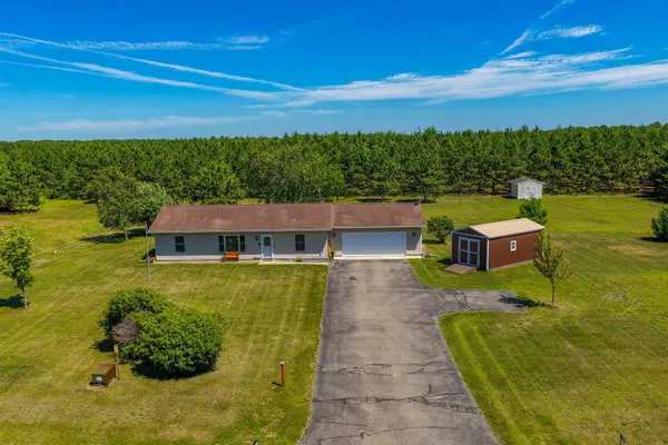 21304 Farm View Drive, Park Rapids, MN 56470