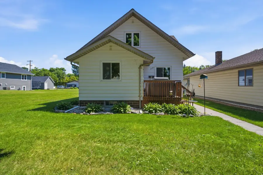 218 1st Street Ne, Clara City, MN 56222 - #3