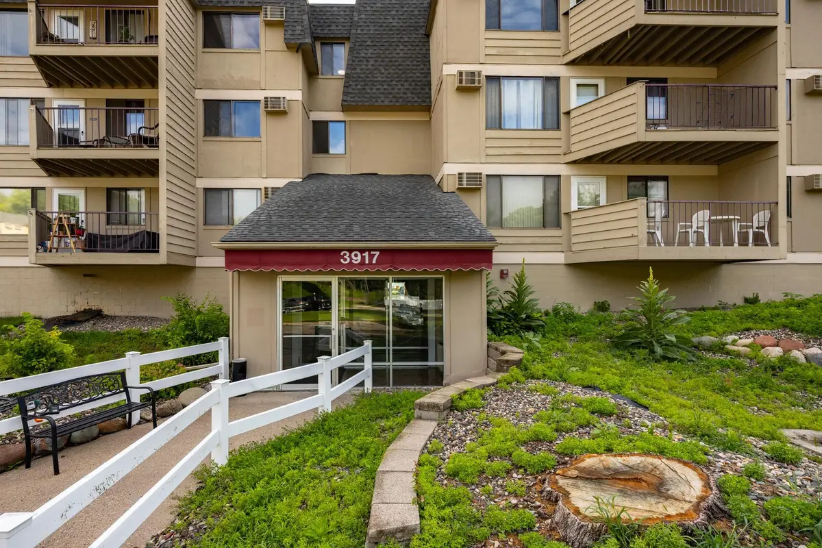 3917 Heritage Hills Drive #102, Minneapolis, MN 55437 - #1