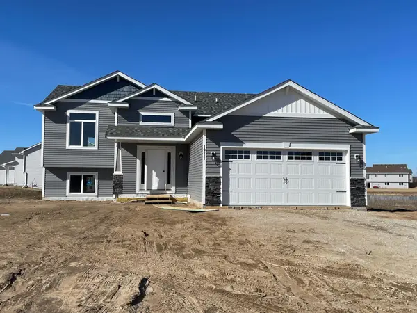 37560 Granite Court, North Branch, MN 55056