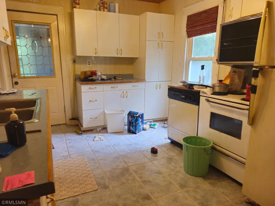 8721 Saint Croix Trail S, Hastings, MN 55033 - #3