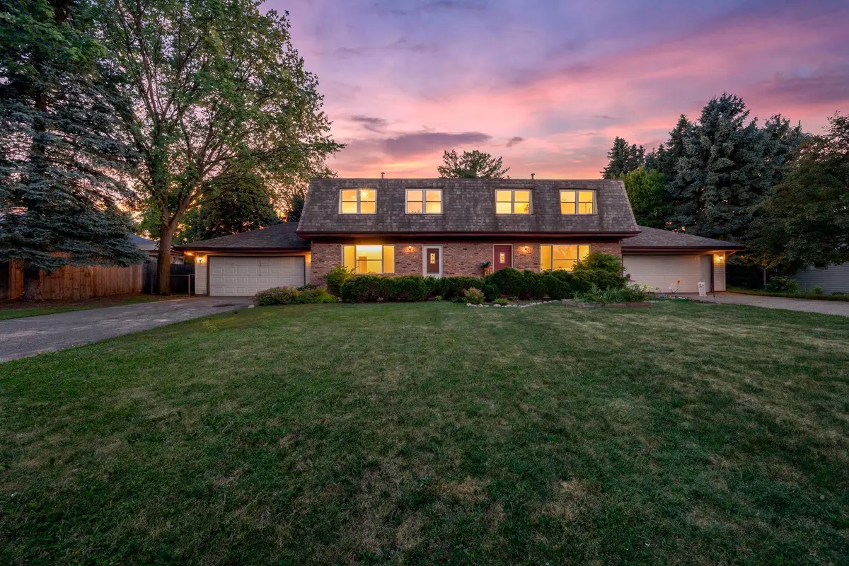 6117 W 105th Street, Minneapolis, MN 55438 - #1