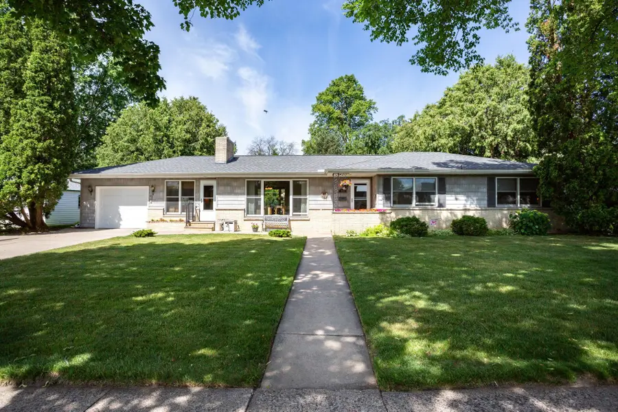 415 N 8th Street, River Falls, WI 54022 - #3