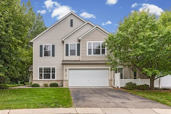 5020 Holly Lane N #1105, Plymouth, MN 55446