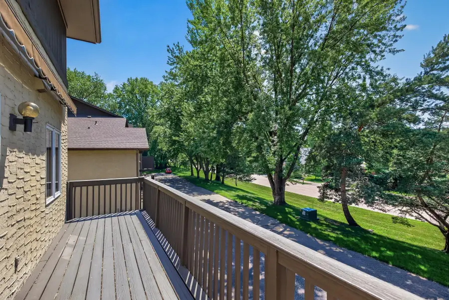 1870 Eagle Ridge Drive #12, Saint Paul, MN 55118 - #2