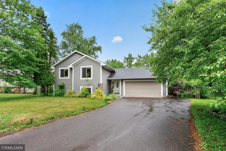 266 Hallam Curve, Mahtomedi, MN 55115 - #2