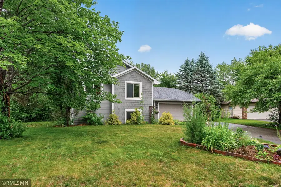 266 Hallam Curve, Mahtomedi, MN 55115 - #3