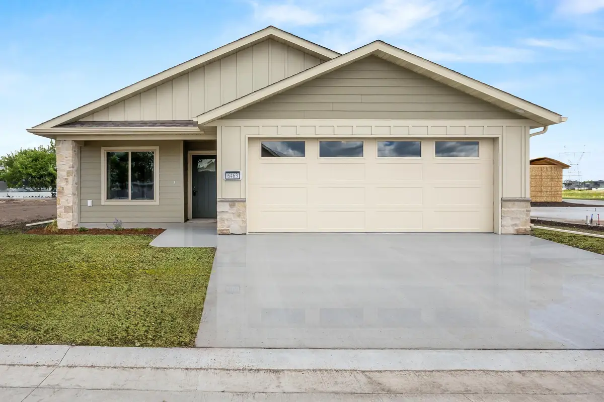 6463 Brekke Way S, Fargo, ND 58104 - #1