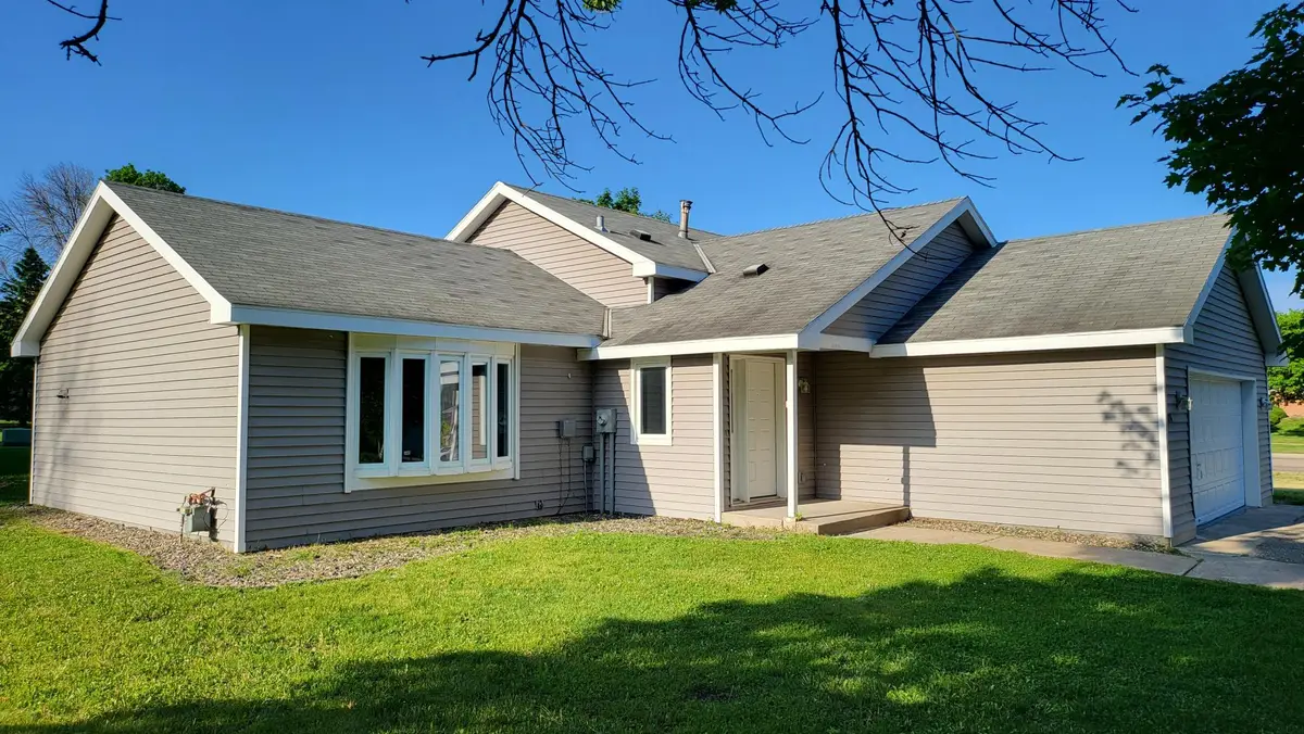 524 Wood Way, Burnsville, MN 55337 - #1