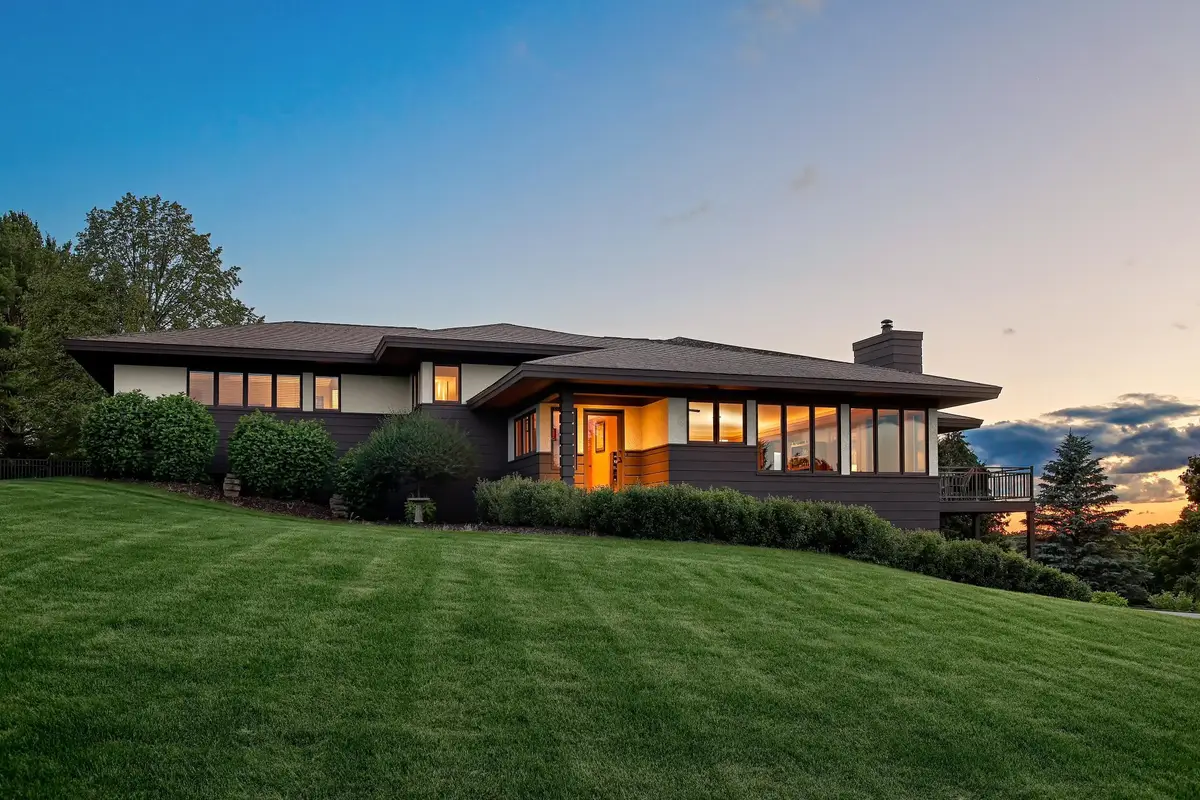 31665 County Road 1, La Crescent, MN 55947 - #1