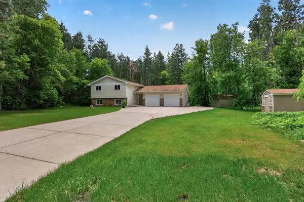 900 Evergreen Trail, Blaine, MN 55014