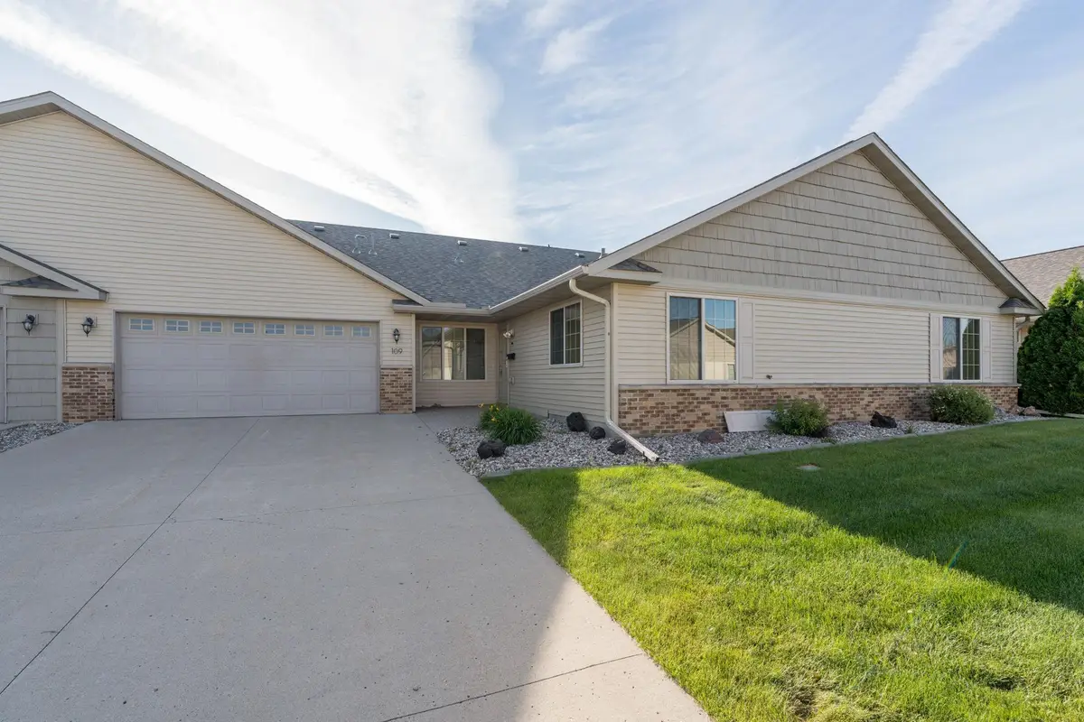 109 Palmer Path, Mankato, MN 56001 - #1