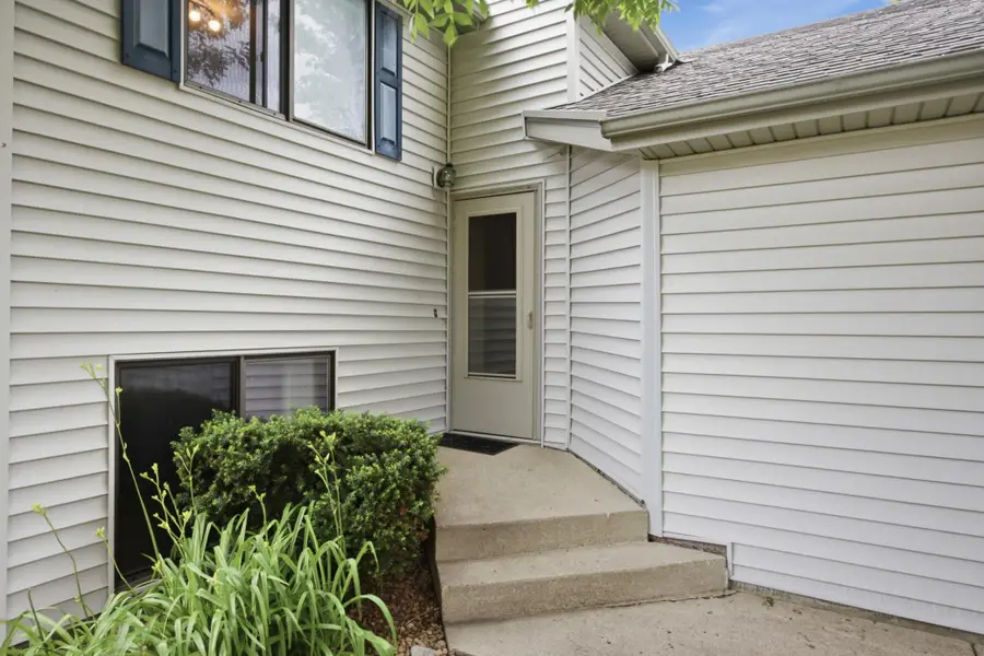 2830 32nd Street S, Moorhead, MN 56560 - #3