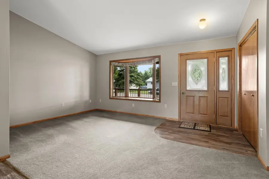506 5th Street, Wyndmere, ND 58081 - #3
