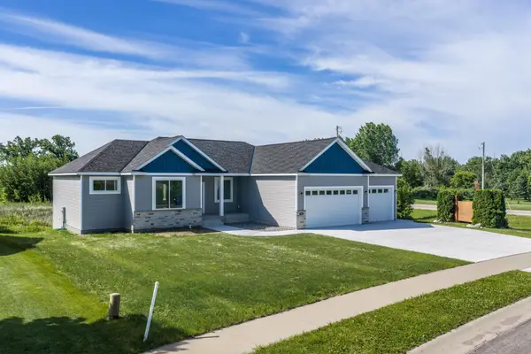 100 Schwinghammer Drive, Albany, MN 56307