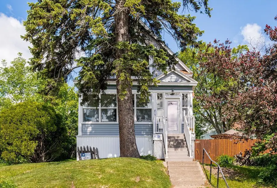 815 E 7th Street, Duluth, MN 55805 - #2