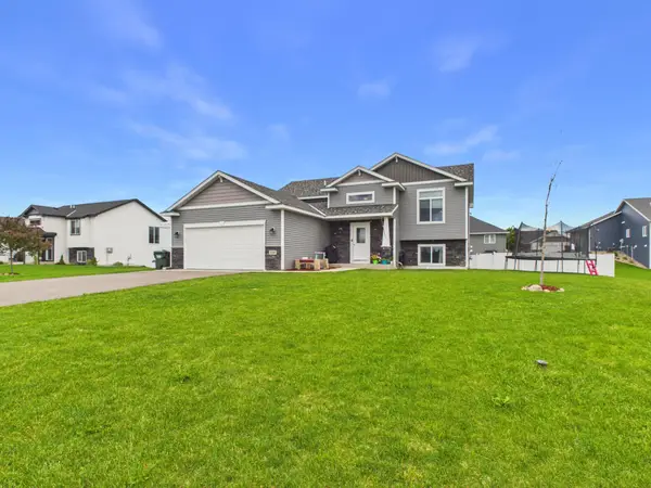 114 Collina Circle, Avon, MN 56310