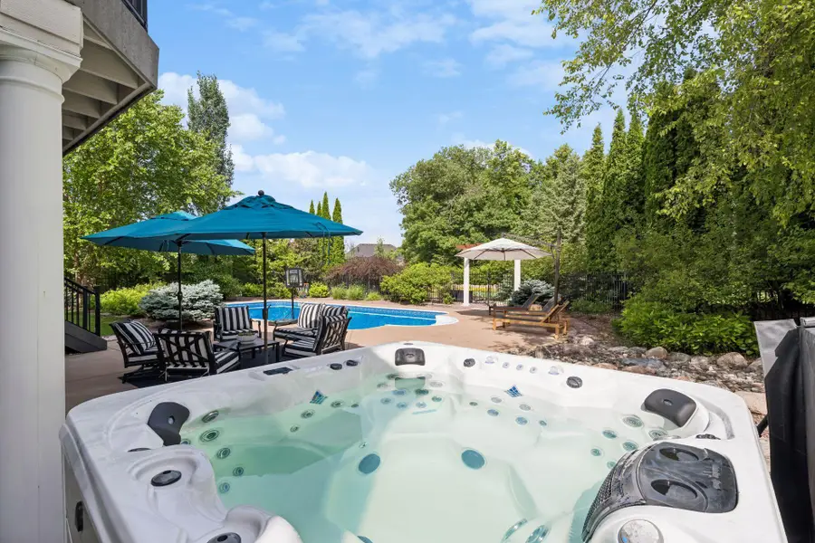 3049 Fairway Drive, Chaska, MN 55318 - #3