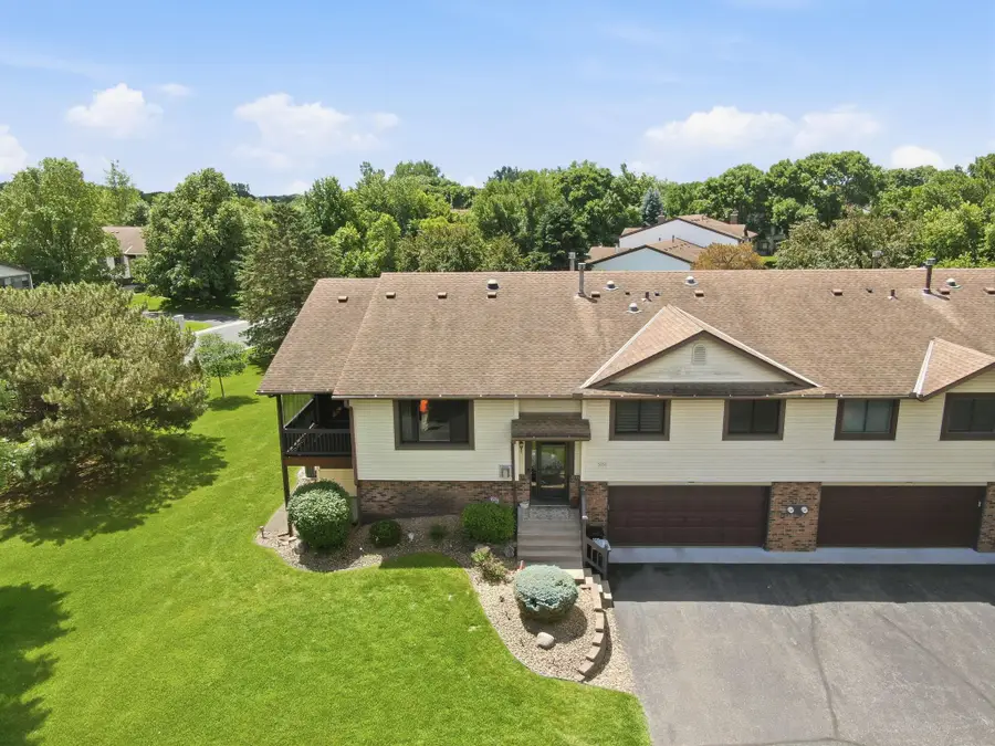 5591 Donegal Drive, Saint Paul, MN 55126 - #3