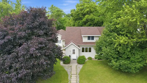 309 5th Avenue Se, Melrose, MN 56352
