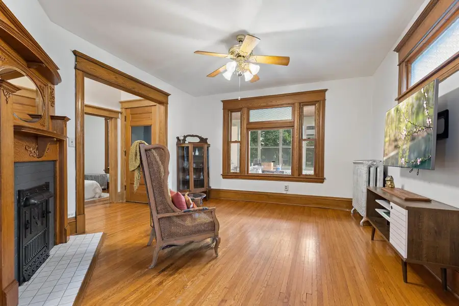 1122 Marshall Avenue, Saint Paul, MN 55104 - #3