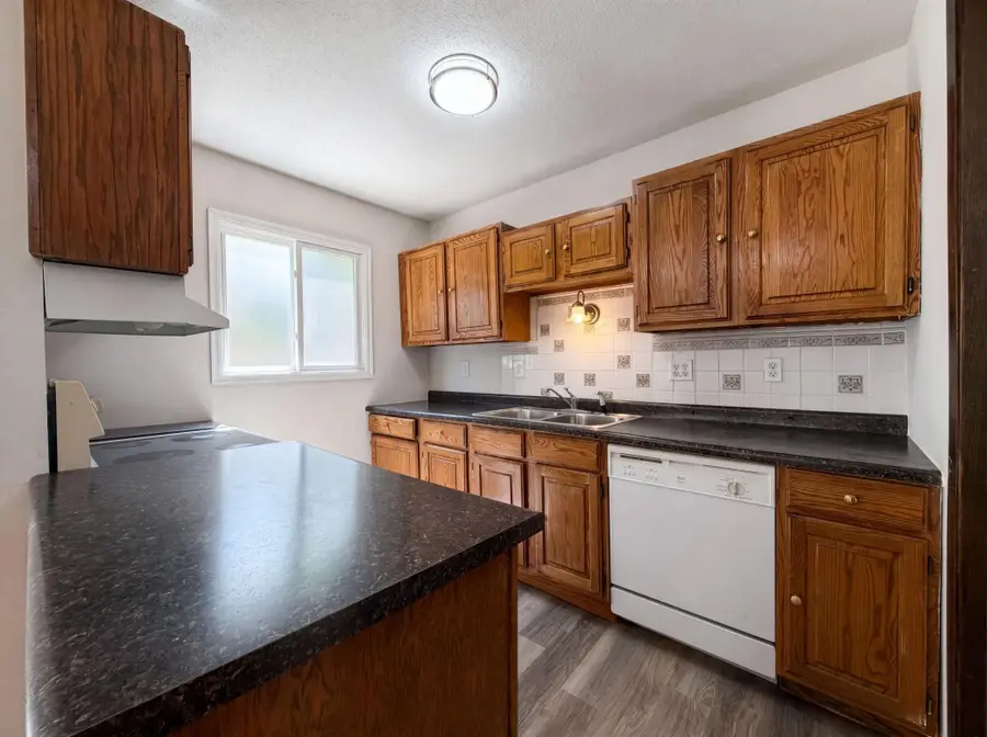 13637 Heather Hills Drive, Burnsville, MN 55337 - #2