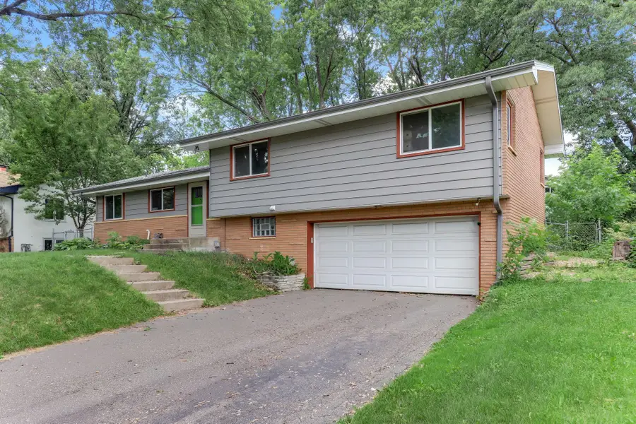 3837 Georgia Avenue N, Crystal, MN 55427 - #2