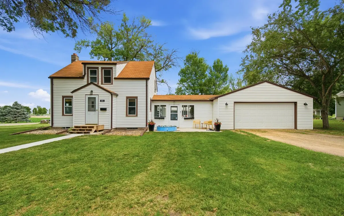 301 6th Avenue Ne, Mapleton, MN 56065 - #1